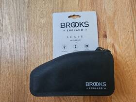 Brooks England 021890567277 Scape Top Tube Bag Horizontal 0.9 Liters Waterproof Black