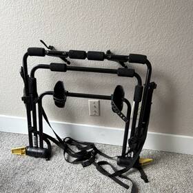 2-bike Euro Shuttle 553979 Trunk Mount Rack Black/yellow Protective Padding
