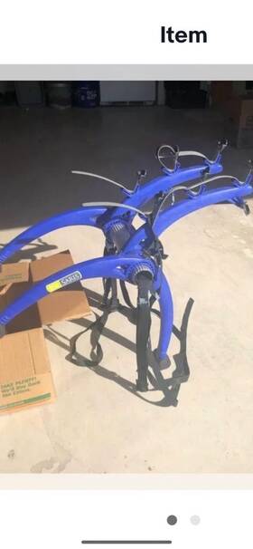 3-bike Saris 801b Bones Trunk Rack - Blue
