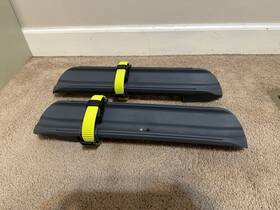 S1006 Swagman Semi/escapee 2x Rear Wheel Trays And Straps New