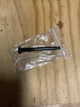 1500056097 Thule Stl2 Replacement Hitch Pin/bolt -