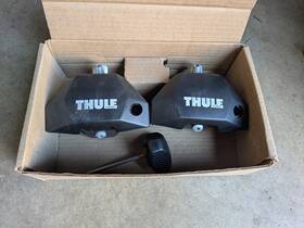 710704 Thule Evo Fixpoint Towers Set 2 Foot Fixed Pack New Parts