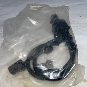 6100369 Yakima 6010369 New Sealed Stratalock Part #