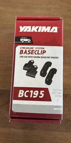 Bc195 Yakima 736745061951 New Baseclip B3-2 Streamline System - One Pair
