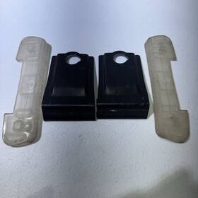 8000723 Yakima Q123 Clips