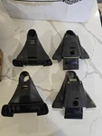 Yakima Q Towers Roundbar Roof Rack 4PC 2 Clips 0105. Fixed Price $40.00.