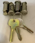 Thule 544 N040 Cylinders Locks W/2 Keys/ 1 Installation. Fixed Price $35.00.