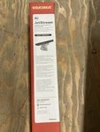 New Yakima 60" Pair Jetstream Roof Rack Crossbars Streamline System Medium. Fixed Price $180.00.