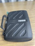 Thule Gauntlet Macbook Ipad Pro Attache Black Hard Case With Handle. Fixed Price $24.99.