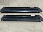 Yakima Buttondown Ski Snowboard Rack Universal. Fixed Price $45.00.