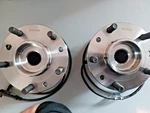 Pair 513124 Front Wheel Bearing Hubs For Chevy S10 Blazer Gmc Sonoma Jimmy. Fixed Price $45.00.